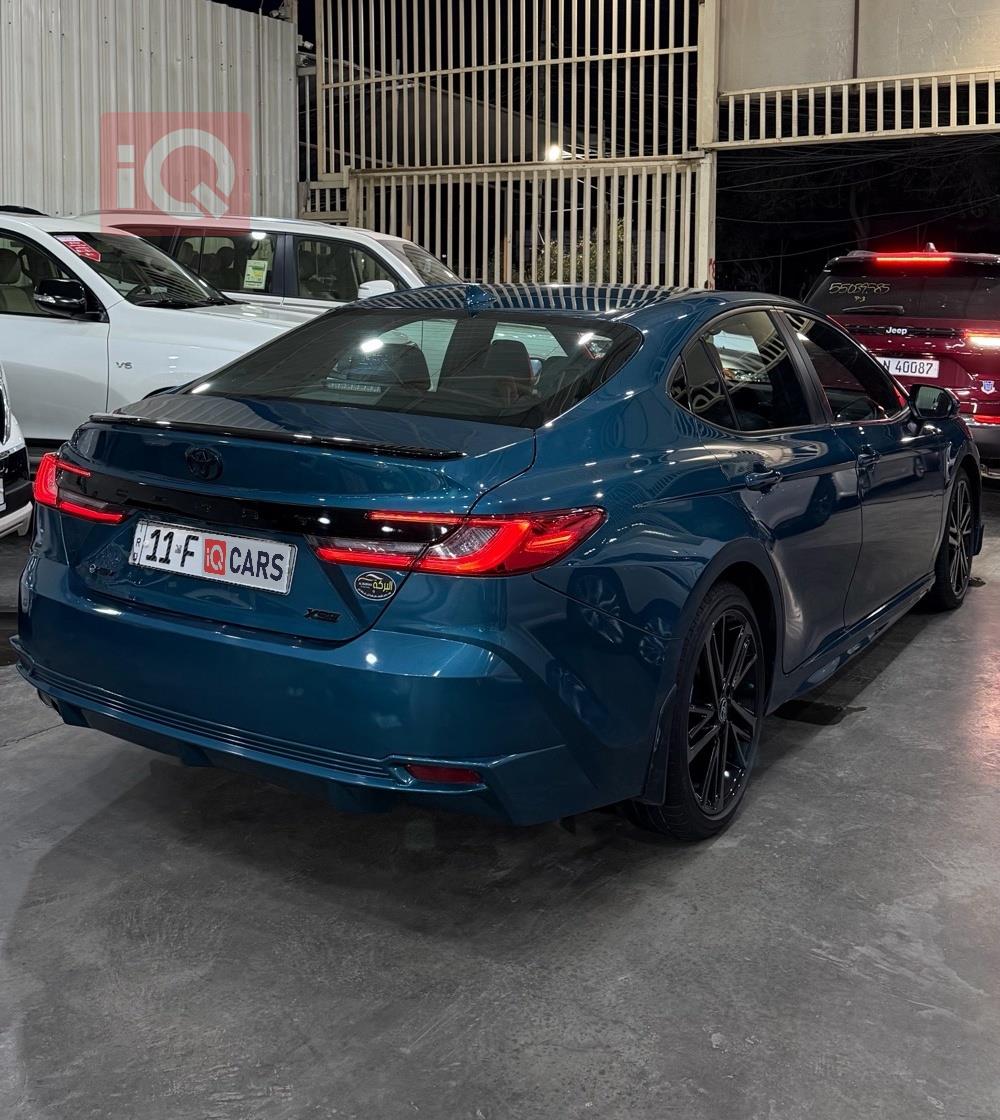 تۆیۆتا کامری